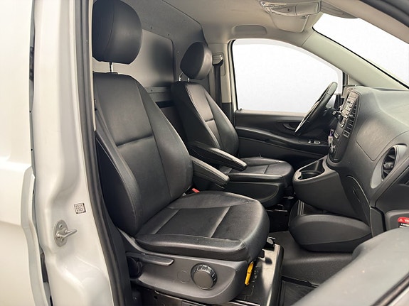 Mercedes-Benz Vito 108 25 of 30