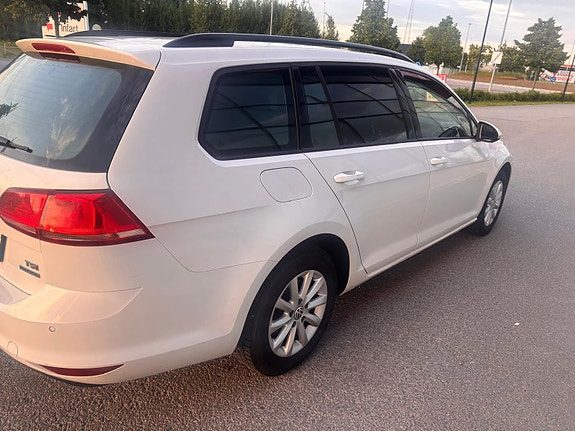 Volkswagen Golf VII 5 of 5