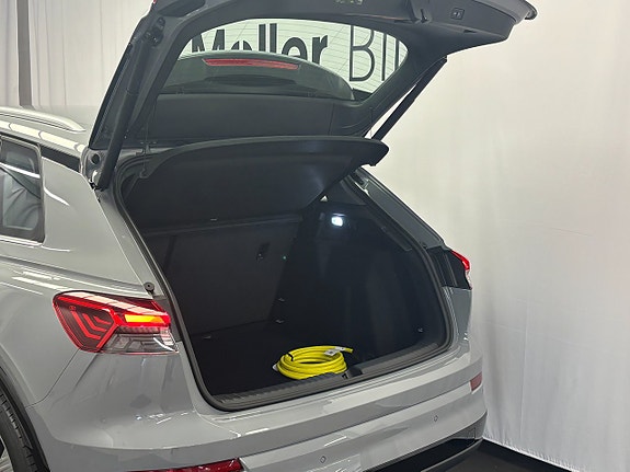 Audi Q4 e-tron 14 of 15