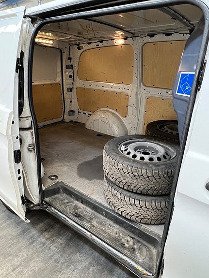 Mercedes-Benz Vito 111 7 of 11