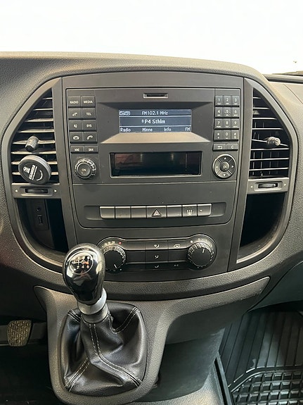 Mercedes-Benz Vito 111 10 of 11