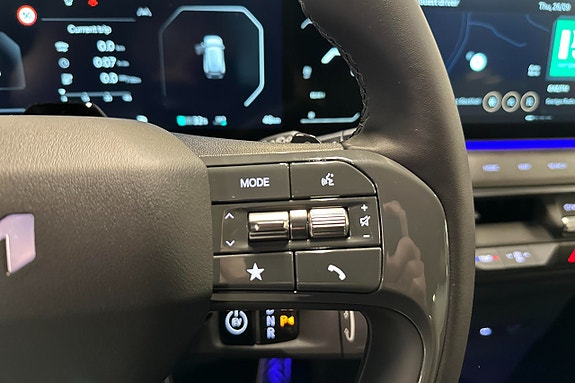 Kia EV9 18 of 24