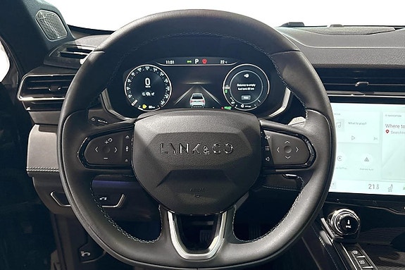 Lynk & Co 01 14 of 23