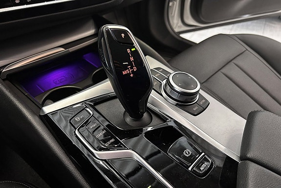 BMW 520i 27 of 27