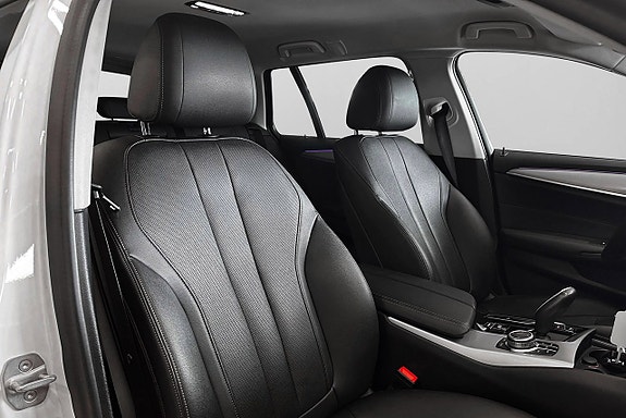 BMW 520i 15 of 27