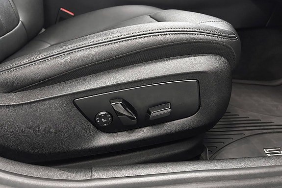 BMW 520i 14 of 27