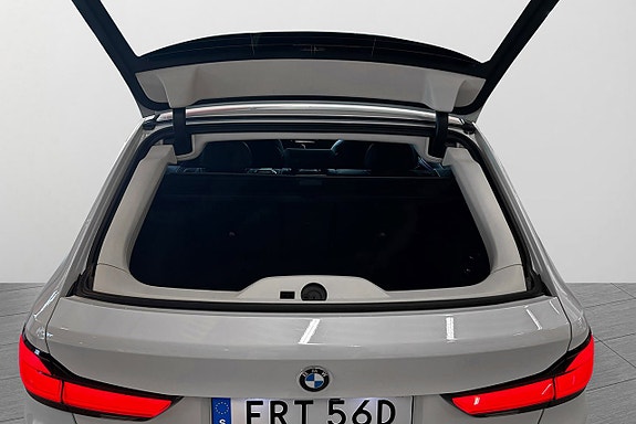 BMW 520i 8 of 27