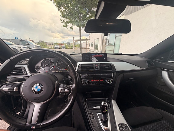 BMW 420d 3 of 5