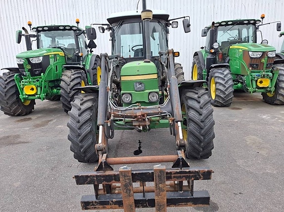John Deere Traktor 2250 2 of 5