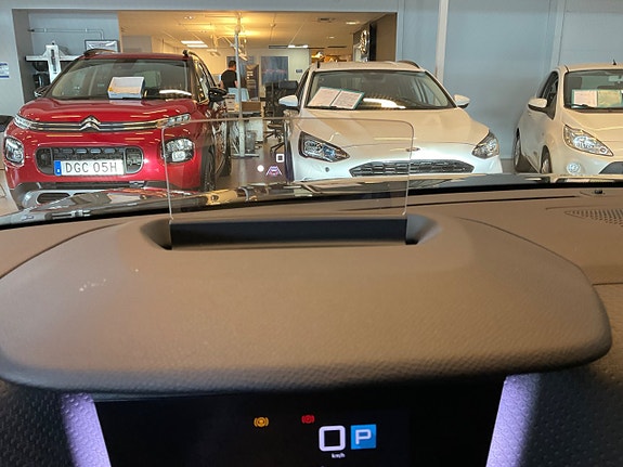 Citroen C4 12 of 16