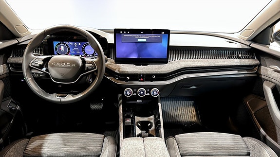 Skoda Superb 10 of 23