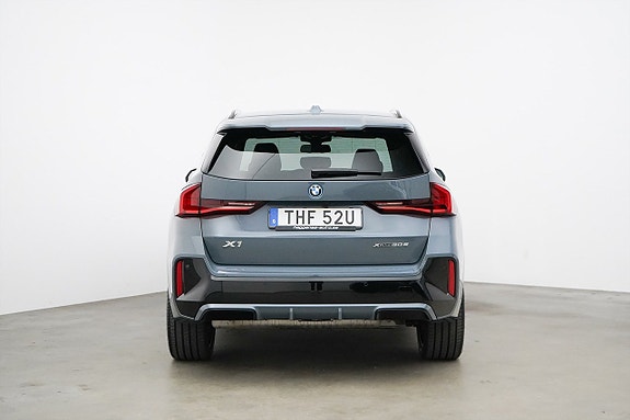 BMW X1 18 of 23