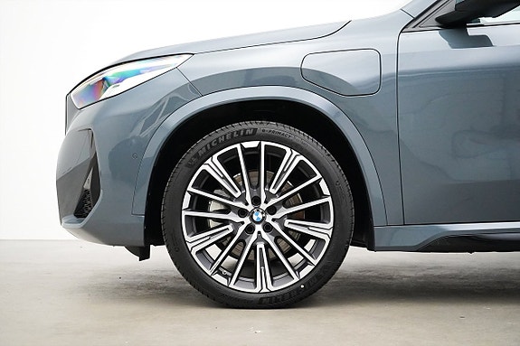 BMW X1 2 of 23