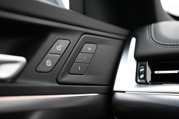 BMW X1 9 of 23