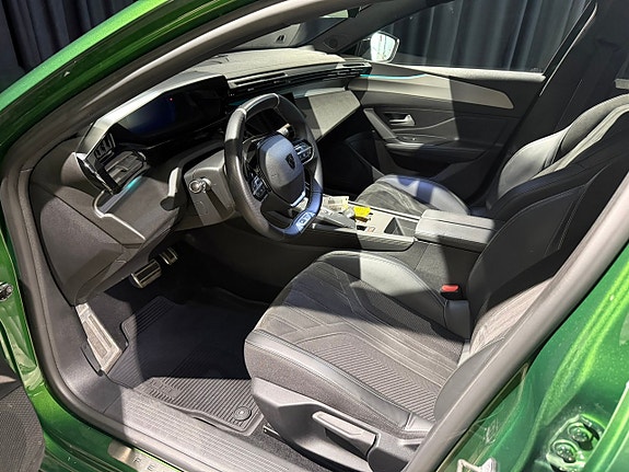Peugeot 308 10 of 14