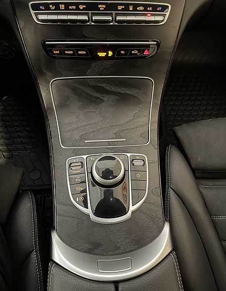Mercedes-Benz C220 d 13 of 18