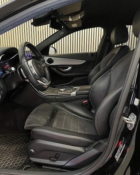 Mercedes-Benz C220 d 18 of 18