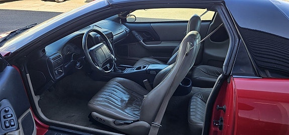 Chevrolet Camaro 11 of 15