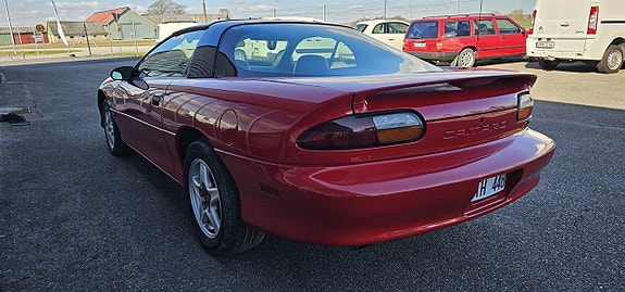 Chevrolet Camaro 8 of 15