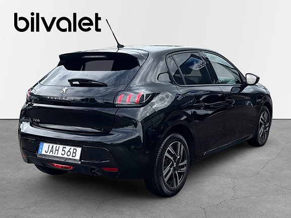 Peugeot 208 5 of 5