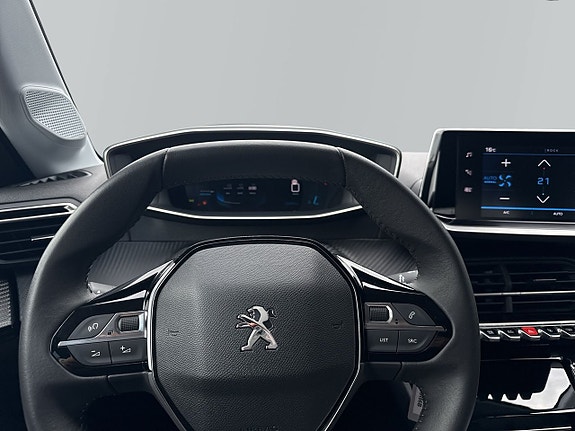 Peugeot 208 14 of 15