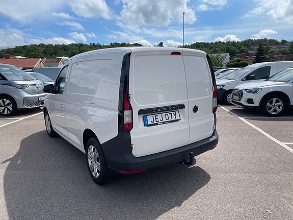 Volkswagen Caddy 4 of 5