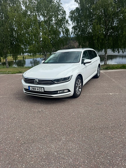 Volkswagen Passat 5 of 5
