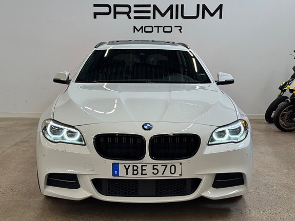 BMW 530d 3 of 5