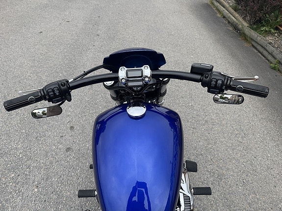 Harley-Davidson Breakout 114 11 of 13