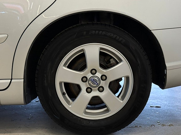 Volvo V50 10 of 19