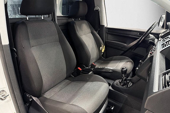 Volkswagen Caddy Maxi 16 of 20