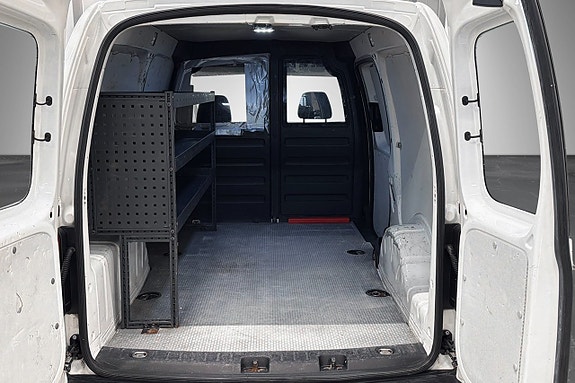 Volkswagen Caddy Maxi 17 of 20