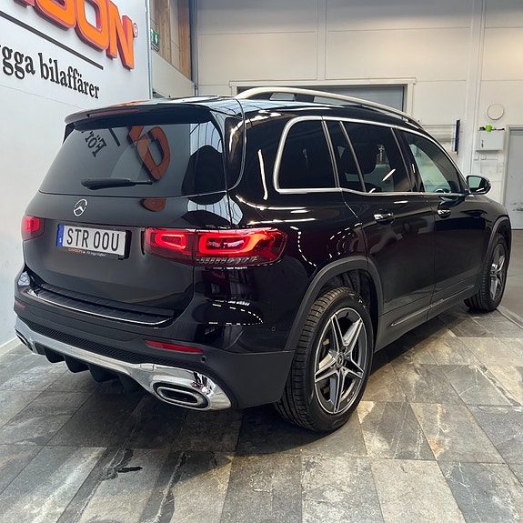 Mercedes-Benz GLB200 d 4 of 13