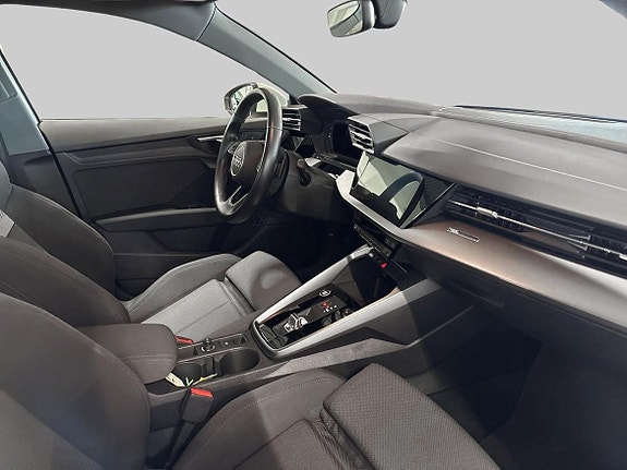 Audi A3 9 of 18