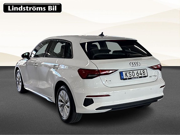 Audi A3 4 of 18
