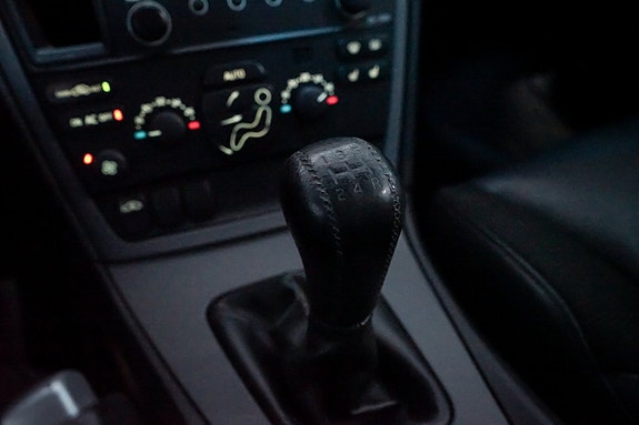 Volvo V70 11 of 24