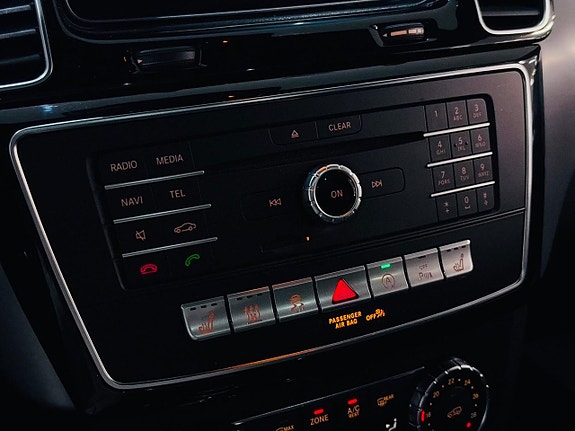 Mercedes-Benz GLE350 d 18 of 26