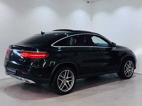 Mercedes-Benz GLE350 d 26 of 26