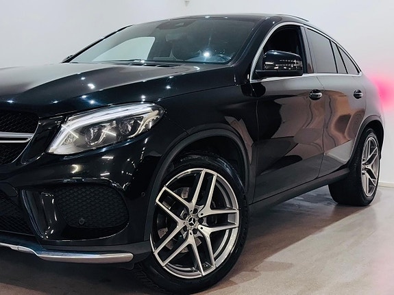 Mercedes-Benz GLE350 d 3 of 5
