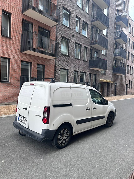Peugeot Partner 4 of 7