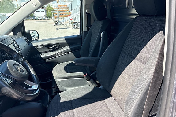 Mercedes-Benz Vito 119 9 of 13