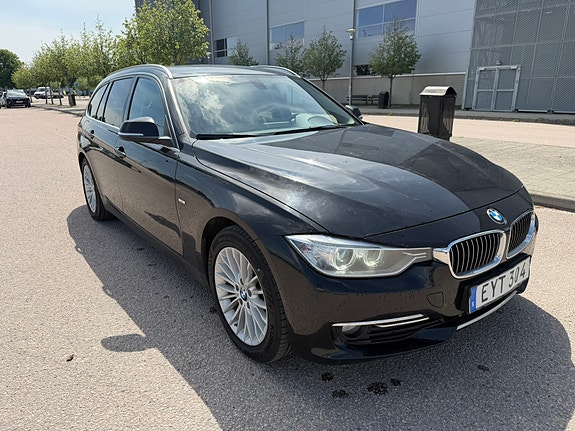 BMW 318d 4 of 5