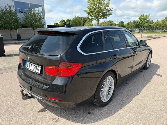 BMW 318d 5 of 5