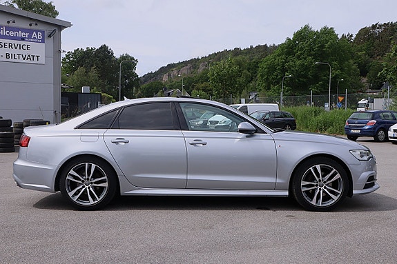 Audi A6 4 of 24