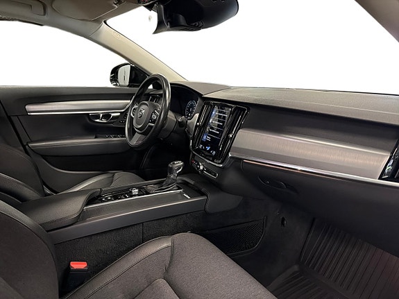 Volvo V90 8 of 24