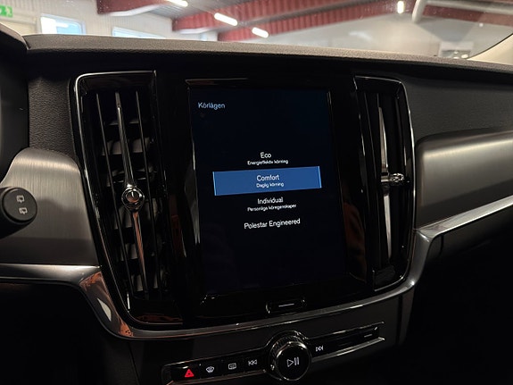 Volvo V90 18 of 24