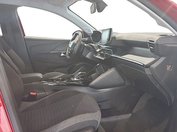 Peugeot e-208 11 of 15