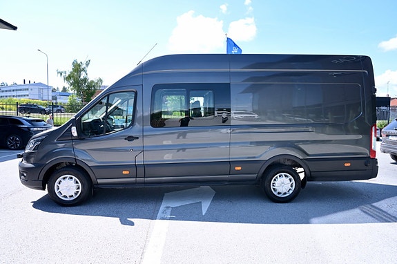 Ford Transit 3 of 5