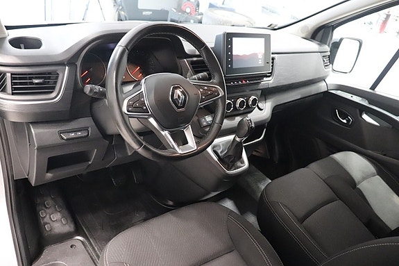 Renault Trafic 8 of 8