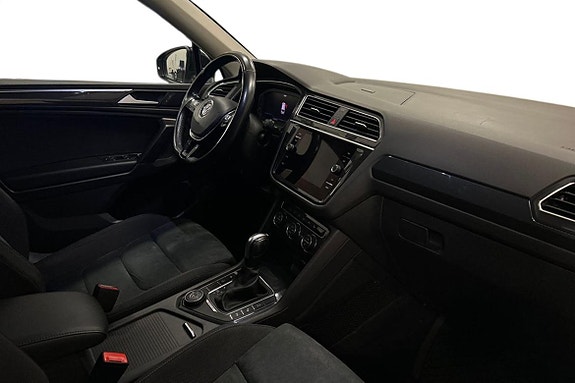 Volkswagen Tiguan Allspace 5 of 5